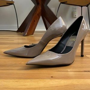 Zara Taupe Patent Pumps - SZ 40